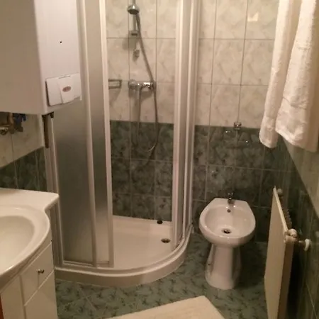 City Center Apartment *