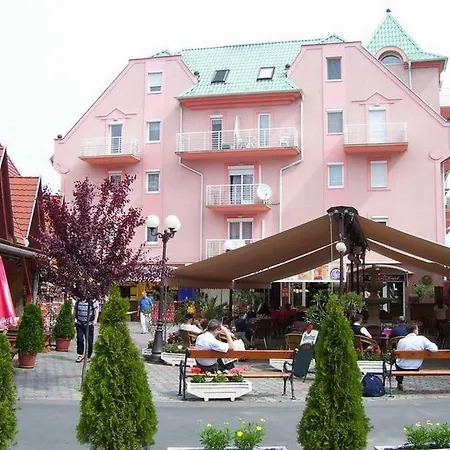 City Center Apartment