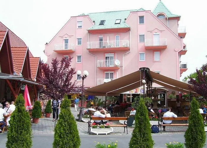 City Center Apartment